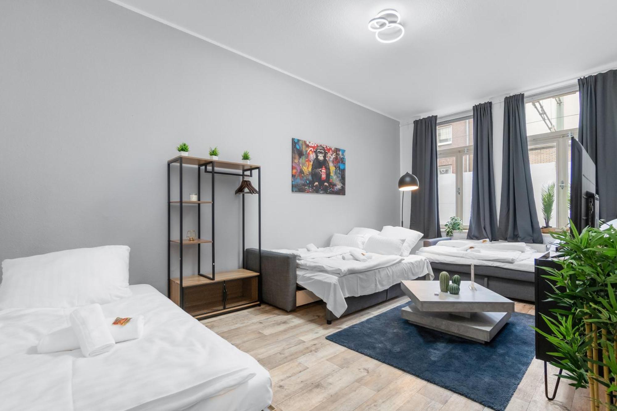 Apartment Tolles Design, Hochwertig, Vollausstattung, 3 Zimmer, Grosses Bad & Gaeste-wc, Grosse Kueche, 3 X Smart Tv, 11 Min Zum Hbf